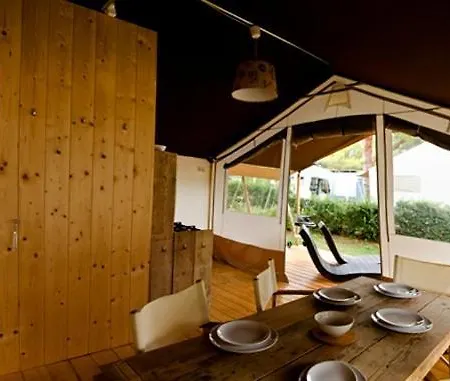 Luxury tent Drago Tours Tent Holiday Deluxe, Lanterna Porec