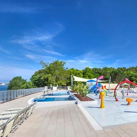 خيمة فخمة Drago Tours Tent Holiday Deluxe, Lanterna *