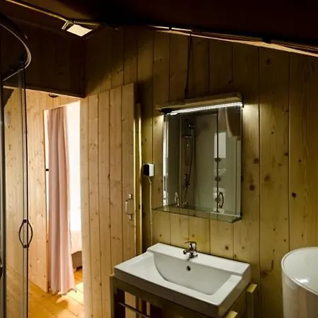 Dt Tent Holiday, Lanterna *