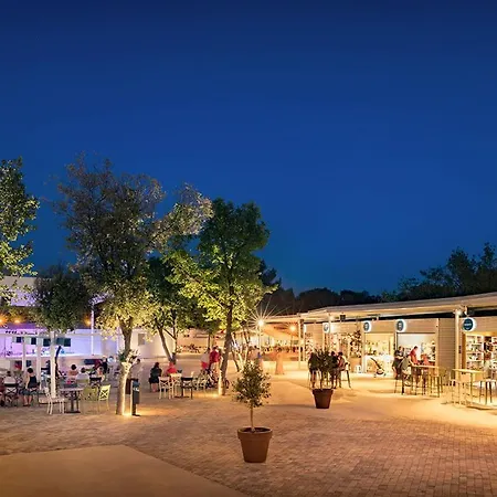 Campo de lujo Dt Tent Holiday, Lanterna Poreč